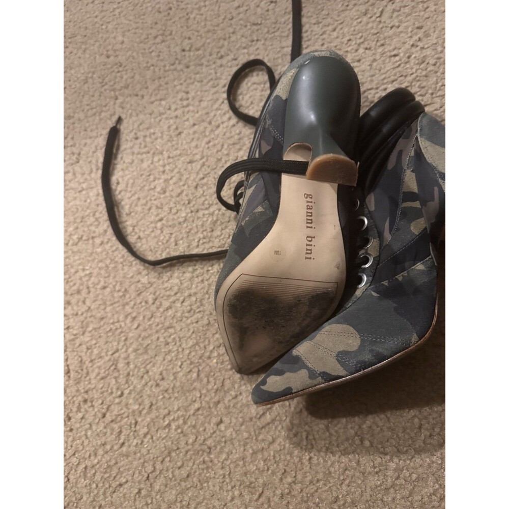 Gianni Bini  Camo Heeled Ankle Boots  Size 10M - Picture 5 of 15
